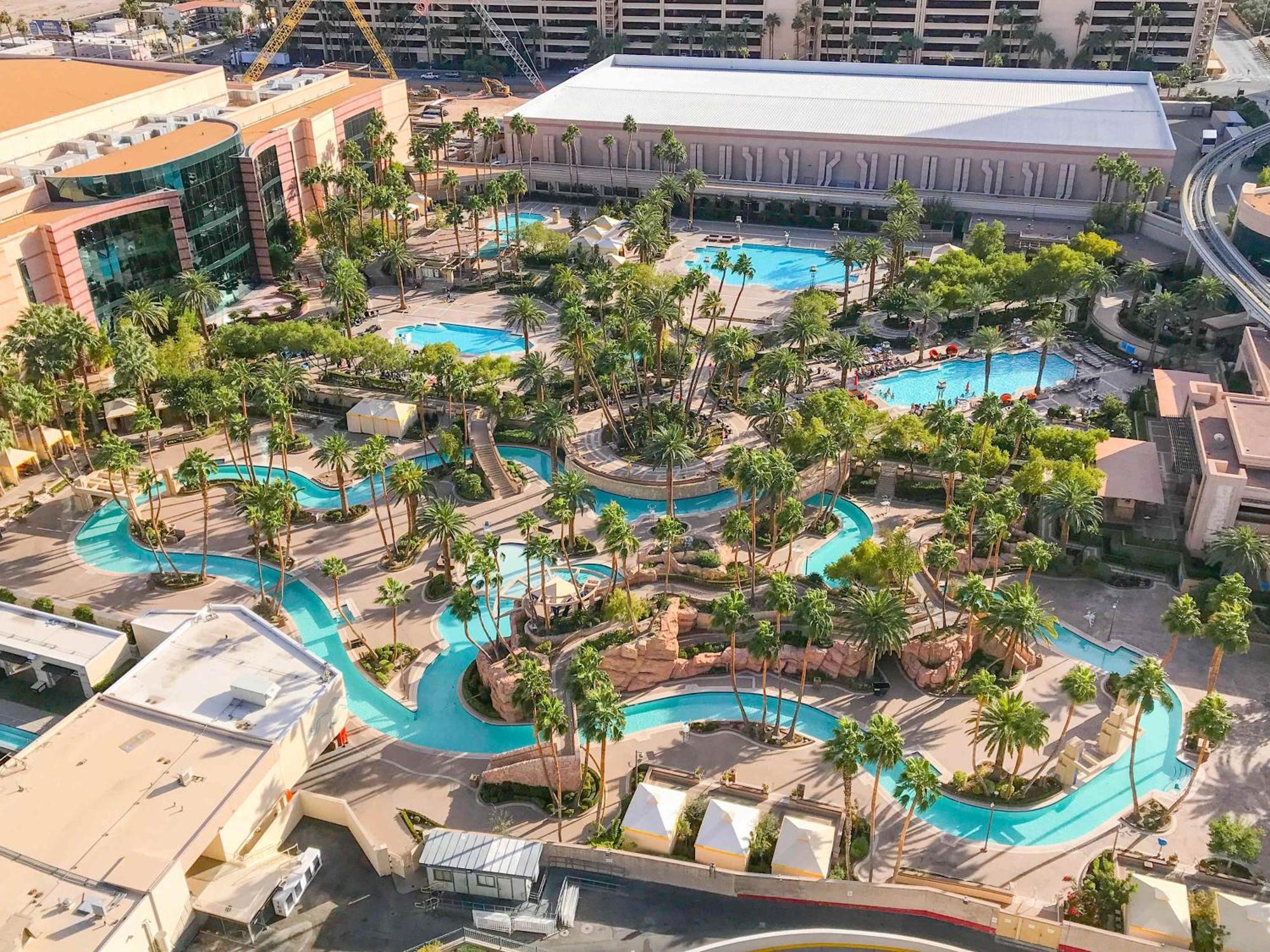 No Fee Strip View Balcony+ Valet Parking Ferienhaus *